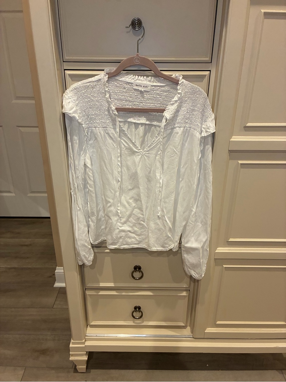Bella Dahl White Smocked Yoke Drawstring Long-Sleeve Blouse